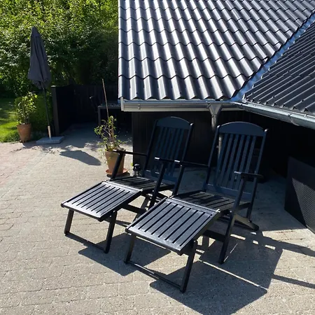 別荘 Med Udendors Pool I Ferieby